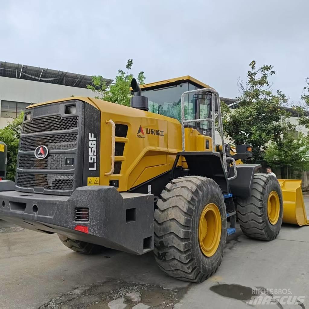 SDLG 958F Naudoti ratiniai krautuvai
