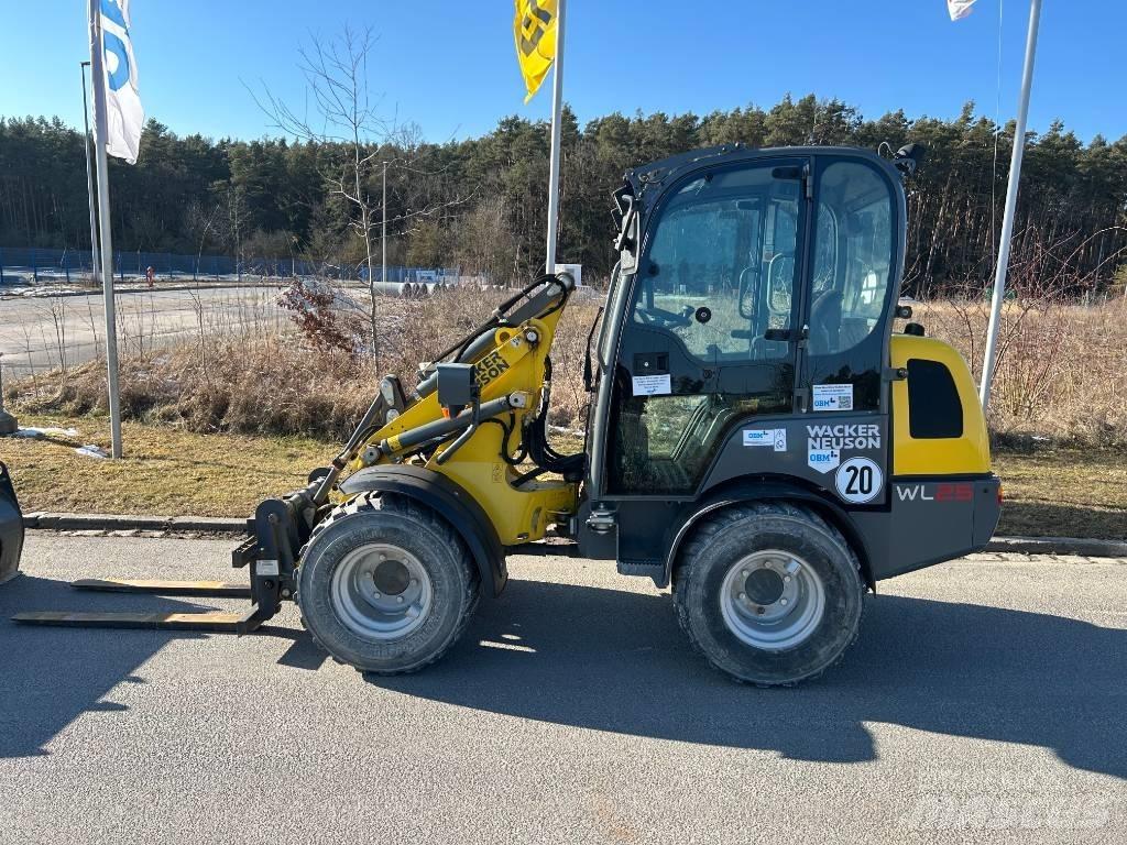 Wacker Neuson WL 25 Naudoti ratiniai krautuvai