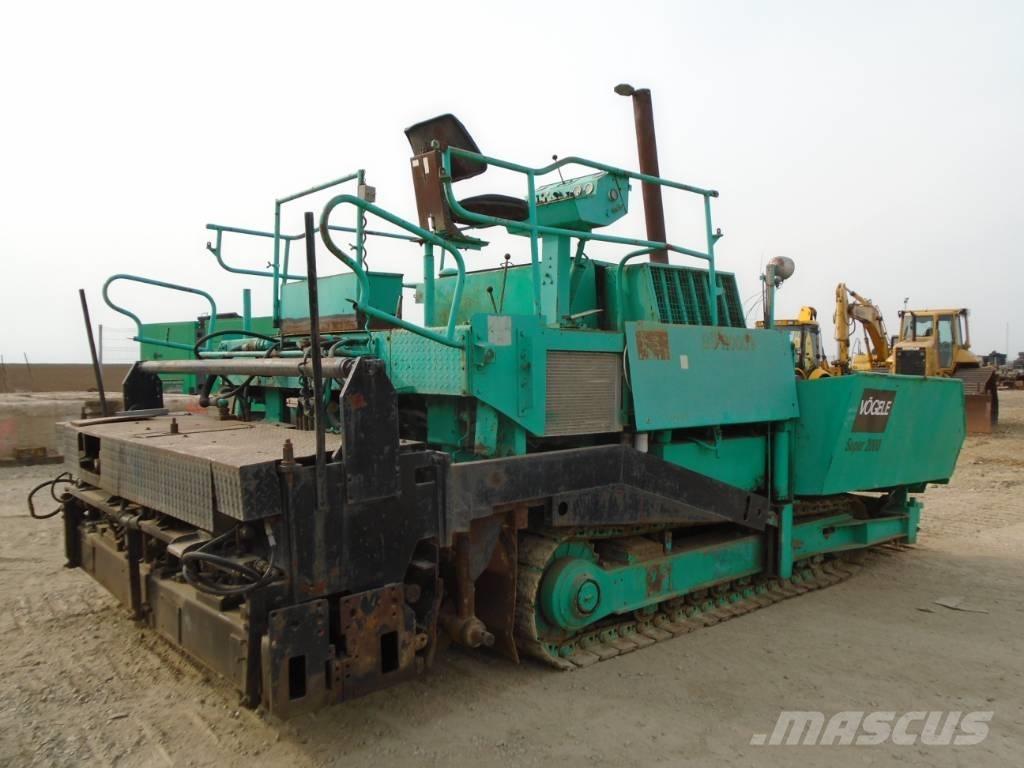 Vögele Super 2000 Asfalto klotuvai