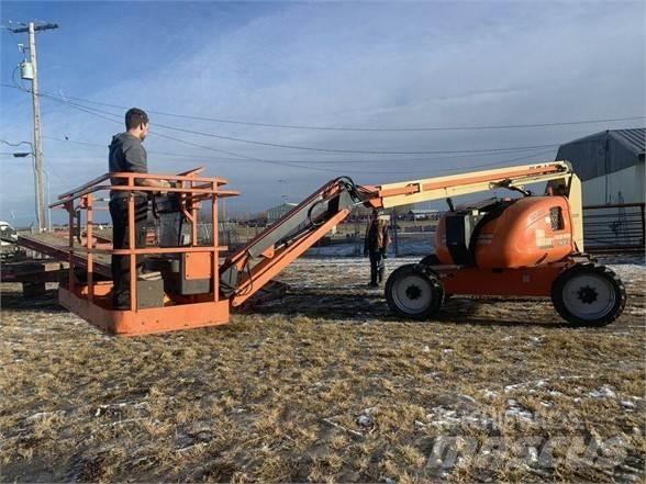 JLG 600AJ Alkūniniai keltuvai