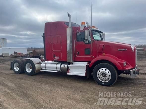 Kenworth T800 Naudoti vilkikai