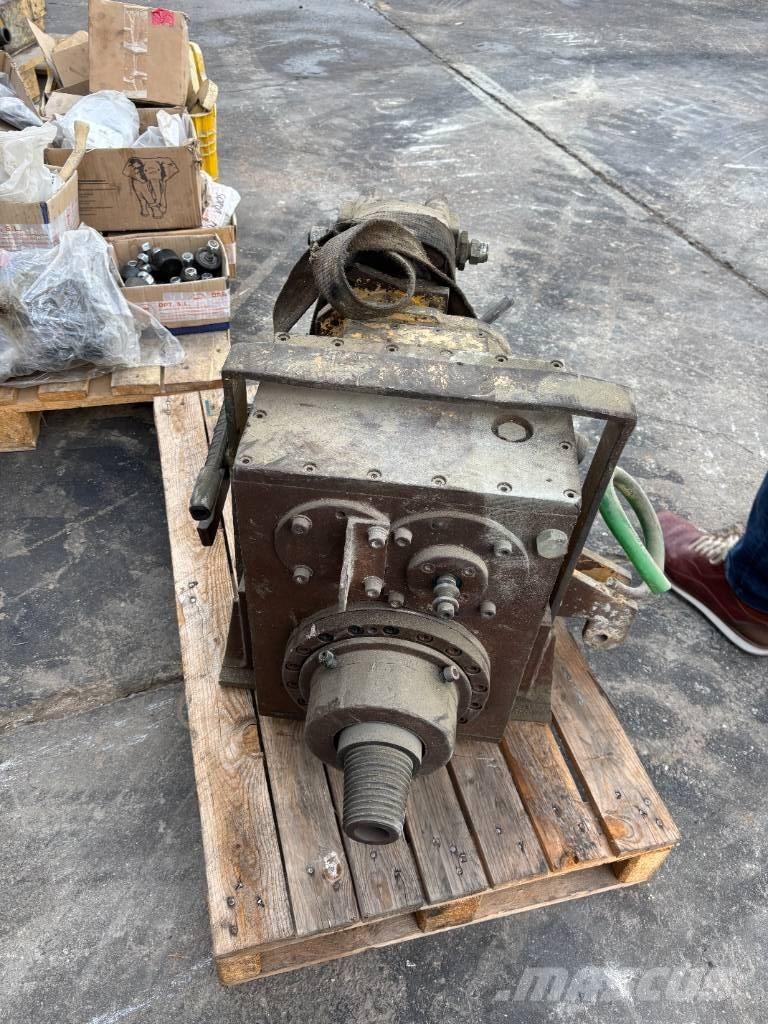 Casagrande C3 Žemės paviršiaus gręžimo technika