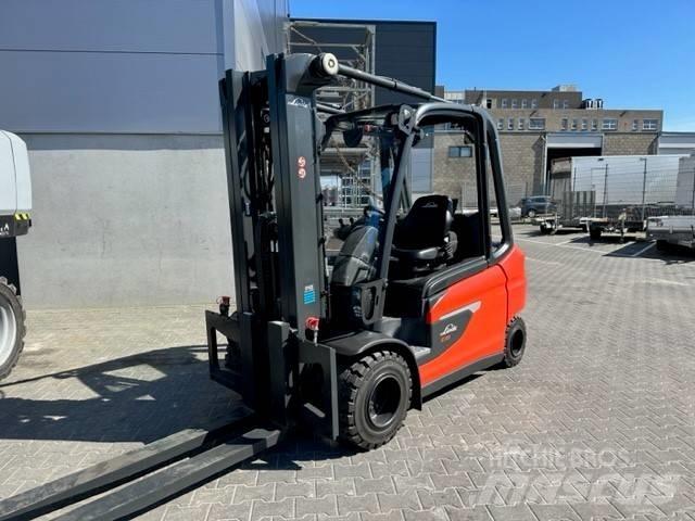 Linde E35L Elektriniai šakiniai krautuvai