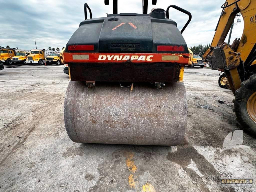 Dynapac CC 222 HF Porinių būgnų volai