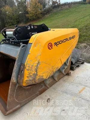 Rockcrusher RC11R Smulkinimo kaušai