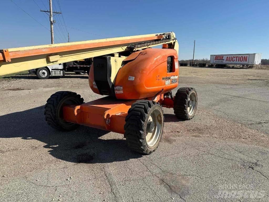 JLG 600A Alkūniniai keltuvai