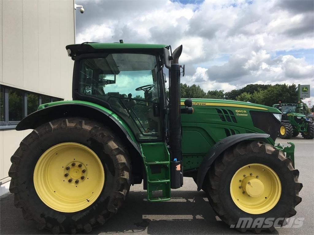 John Deere 6140R Traktoriai