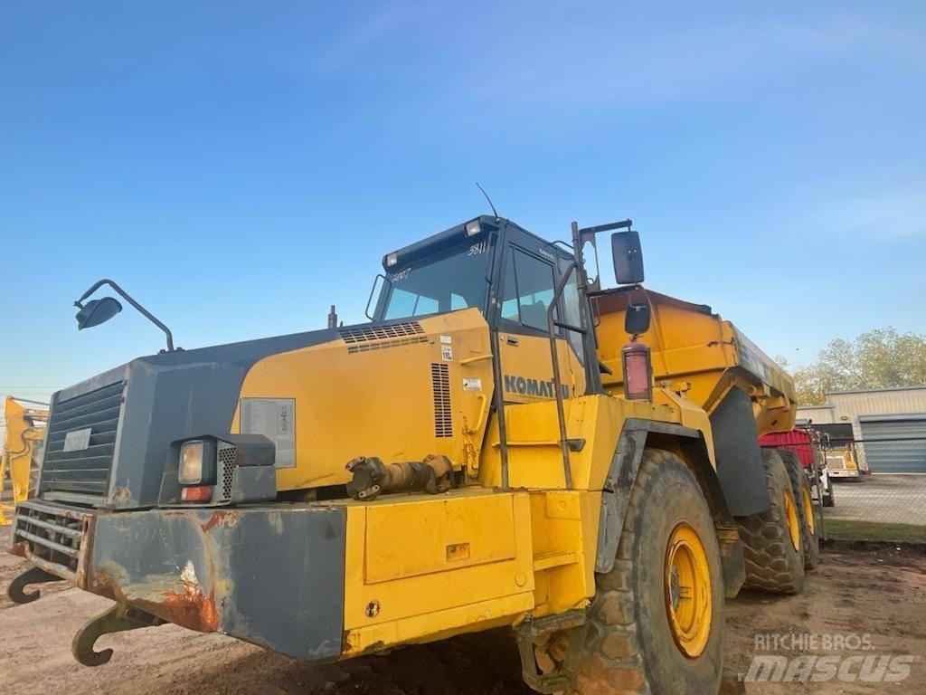 Komatsu HM 400-2 Karjeriniai savivarčiai