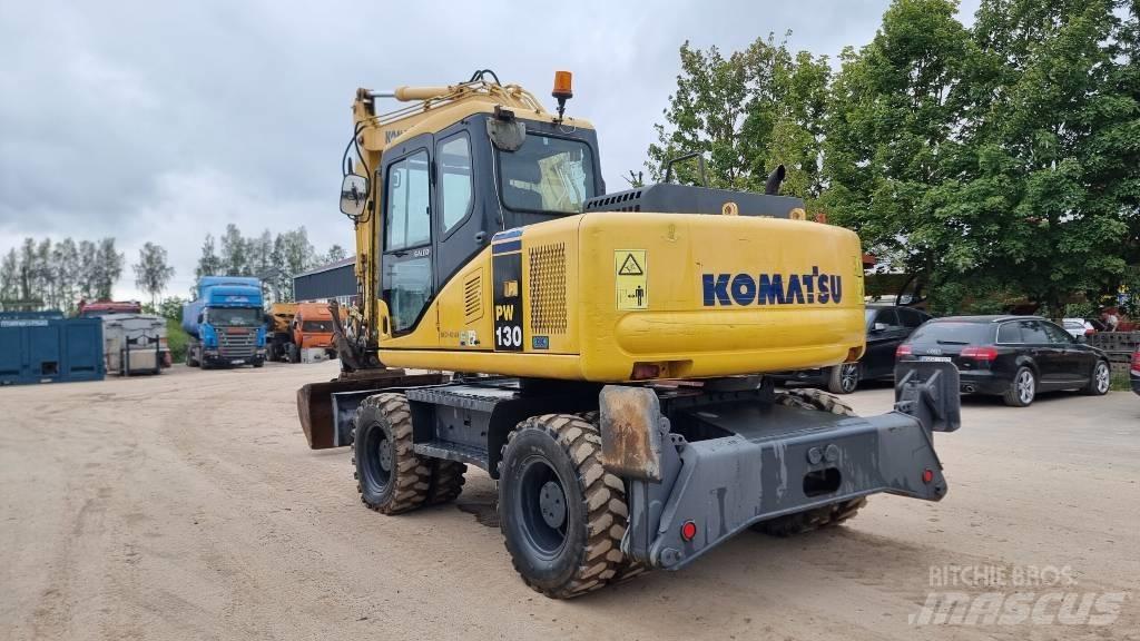 Komatsu PW 130-7K Ratiniai ekskavatoriai