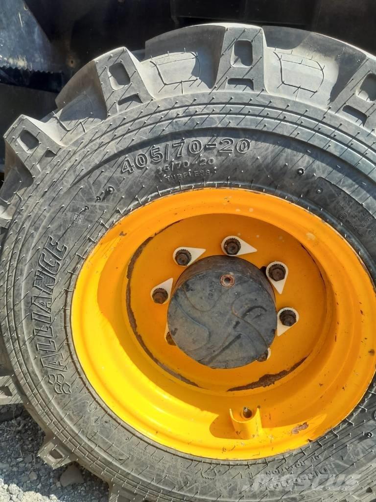 JCB 6 ST Karjeriniai savivarčiai