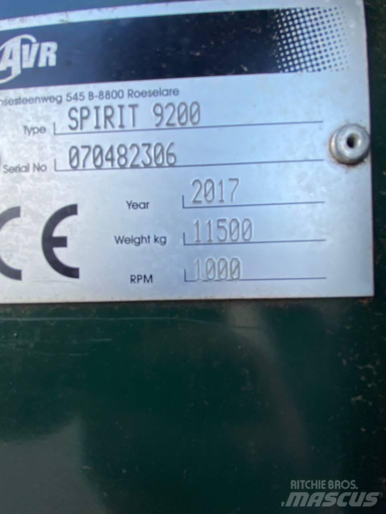 AVR Spirit 9200 Bulvių kombainai ir ekskavatoriai