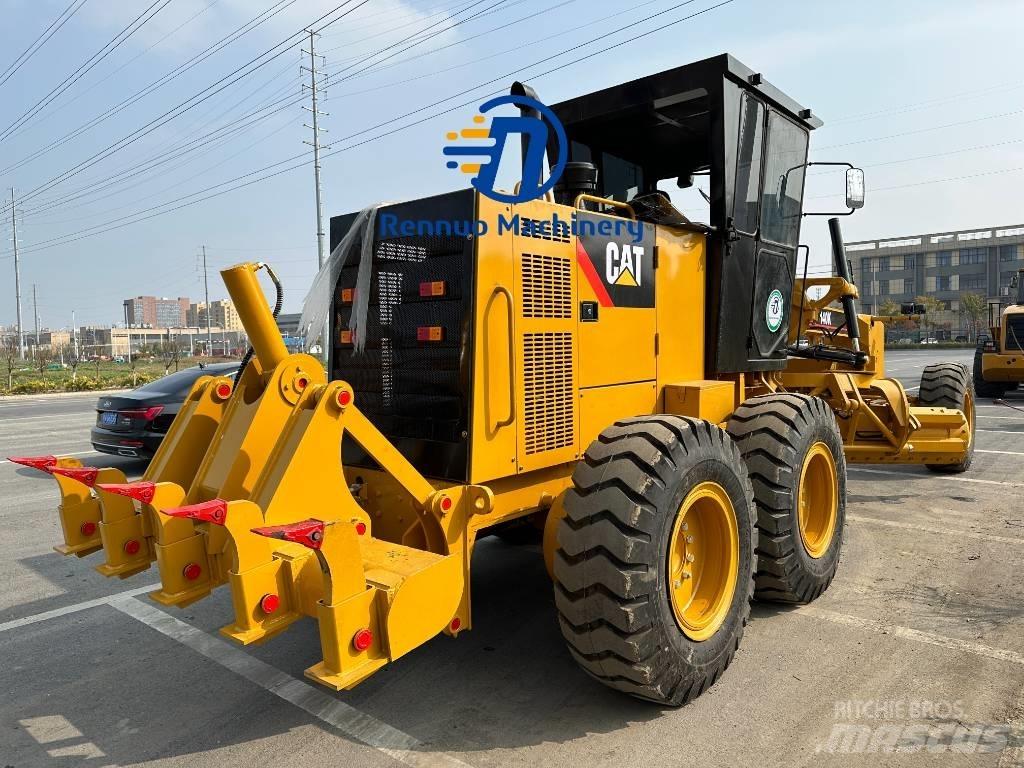 CAT 140K Greideriai