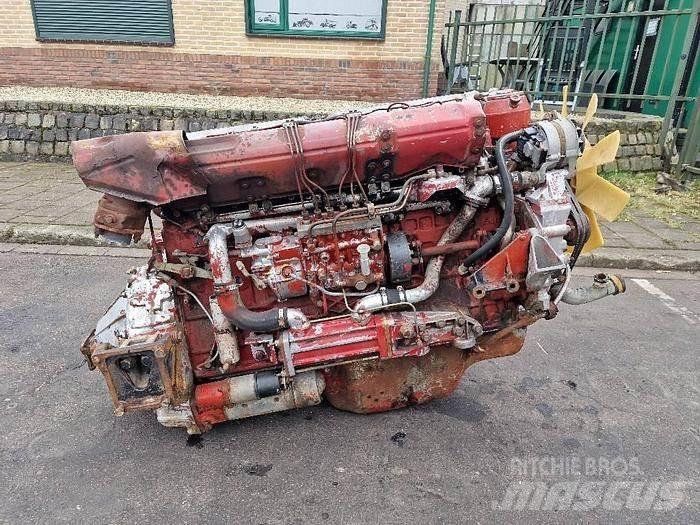  Engines 8210 Transportas - Kita