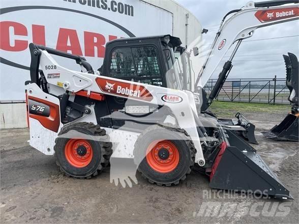 Bobcat S76 Krautuvai su šoniniu pasukimu