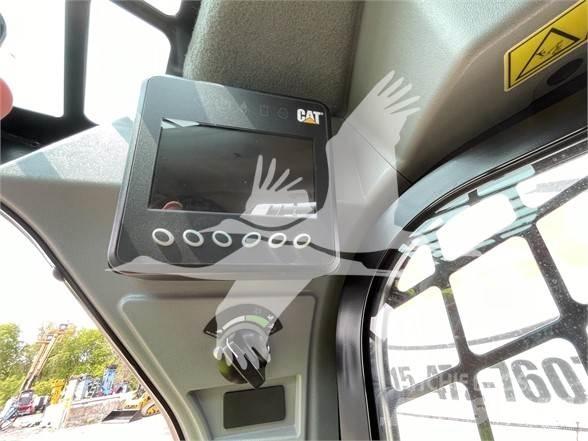CAT 289D3 Krautuvai su šoniniu pasukimu