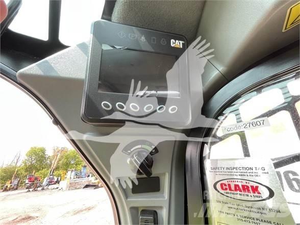 CAT 289D3 Krautuvai su šoniniu pasukimu