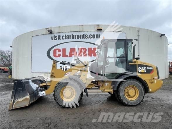 CAT 906M Naudoti ratiniai krautuvai