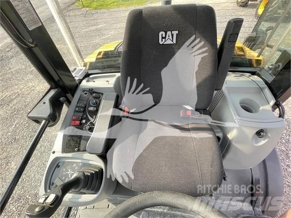 CAT 906M Naudoti ratiniai krautuvai