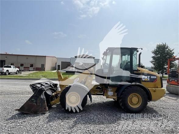 CAT 906M Naudoti ratiniai krautuvai