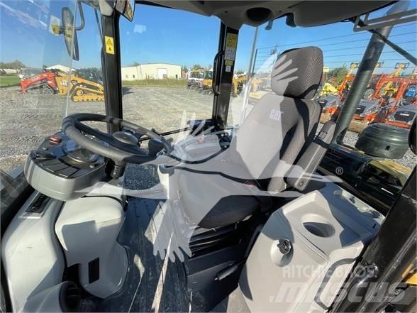 CAT 906M Naudoti ratiniai krautuvai