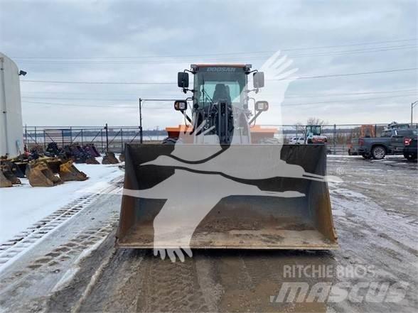 Doosan DL250-5 Naudoti ratiniai krautuvai