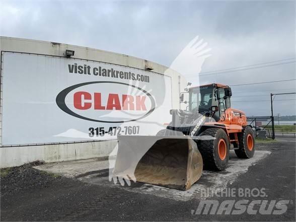 Doosan DL250-5 Naudoti ratiniai krautuvai