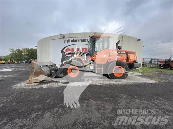 Doosan DL250-5 Naudoti ratiniai krautuvai