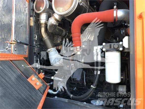 Doosan DL300 Naudoti ratiniai krautuvai