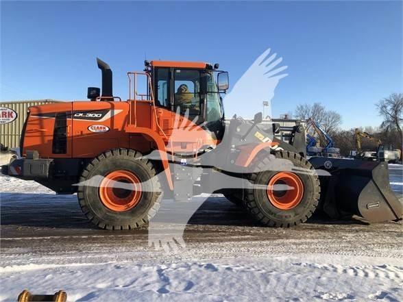 Doosan DL300 Naudoti ratiniai krautuvai