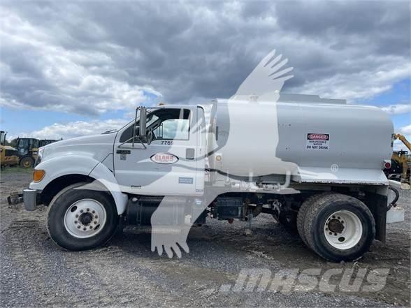Ford F750 XL Vandens sunkvežimiai