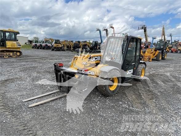 JCB 525-60 Teleskopiniai krautuvai