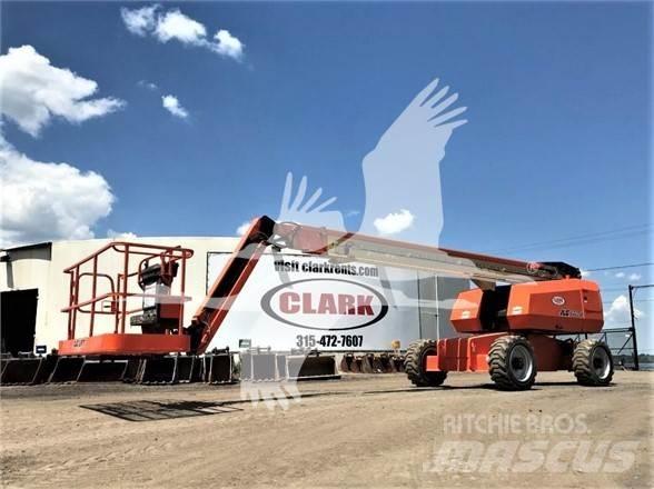 JLG 660SJ Teleskopiniai keltuvai