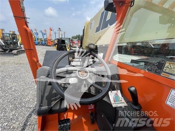 JLG G12-55A Teleskopiniai krautuvai