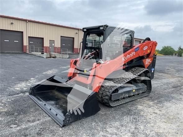 Kubota SVL97-2 Krautuvai su šoniniu pasukimu