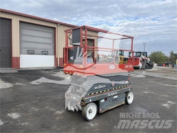 SkyJack SJ3226 Žirkliniai keltuvai