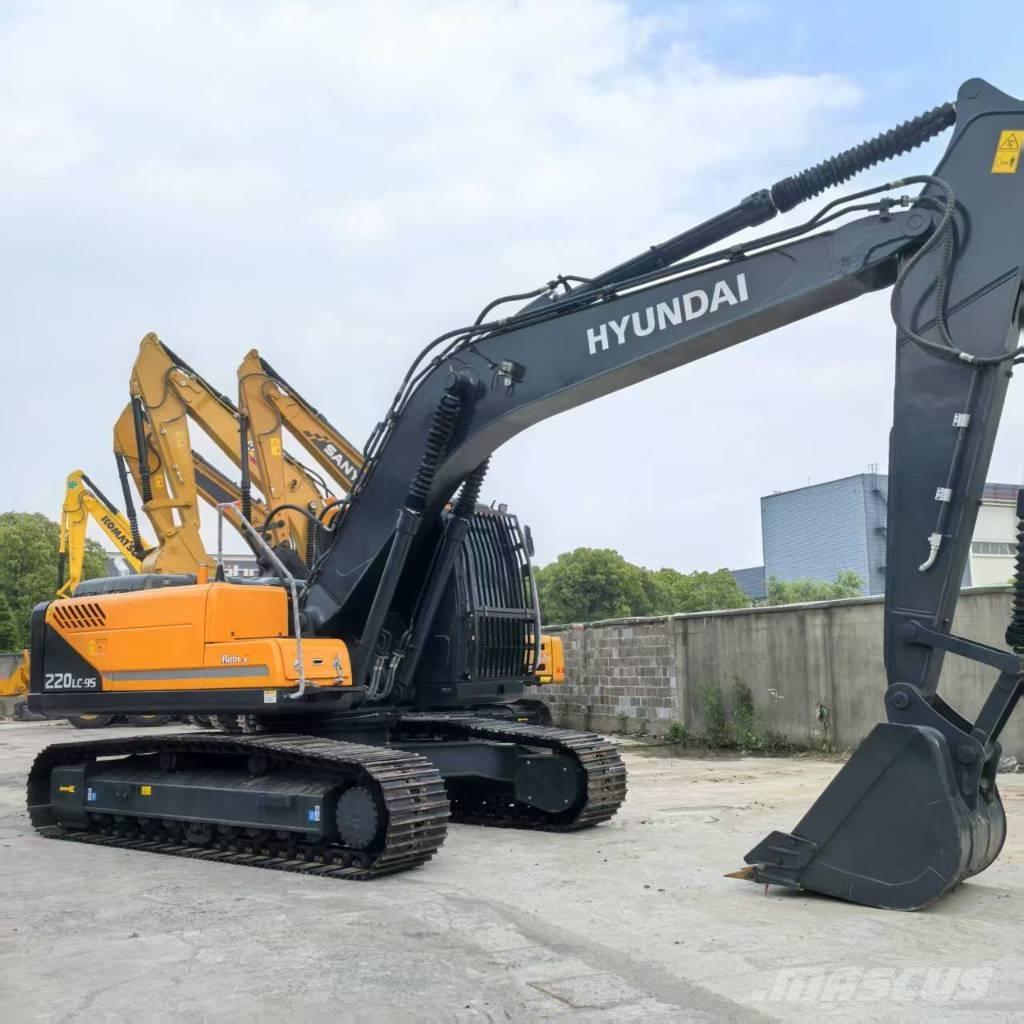 Hyundai r220lc-9s Vidutinės galios ekskavatoriai 7-12 t