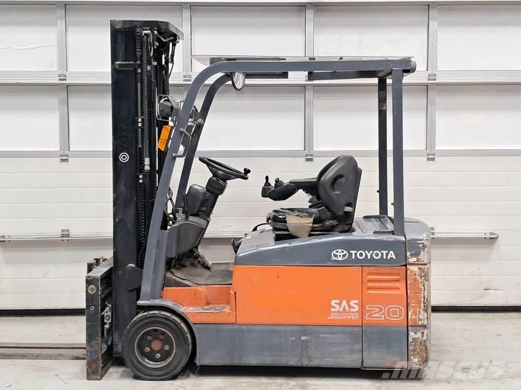 Toyota 7FBEF20 Elektriniai šakiniai krautuvai