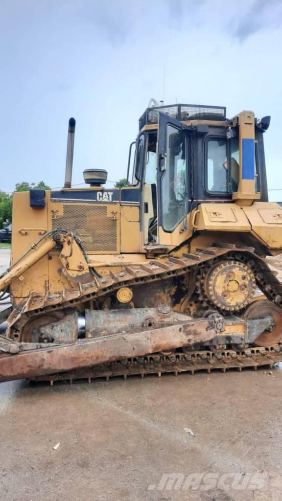 CAT D 6 M XL Vikšriniai buldozeriai