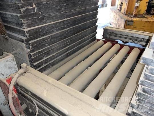  KVM 62/62 Betono akmens klojimo technika