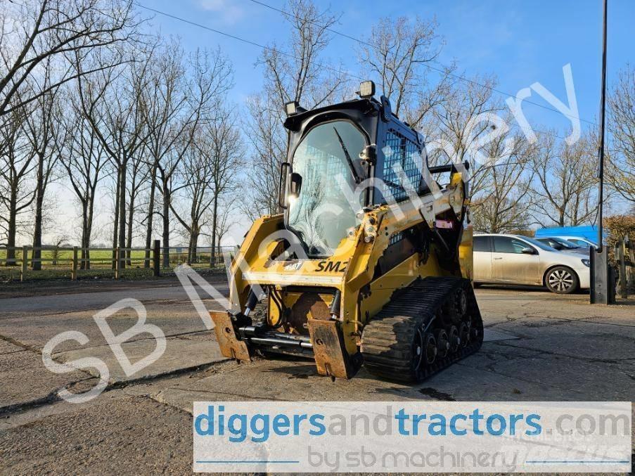 CAT 257 D Krautuvai su šoniniu pasukimu