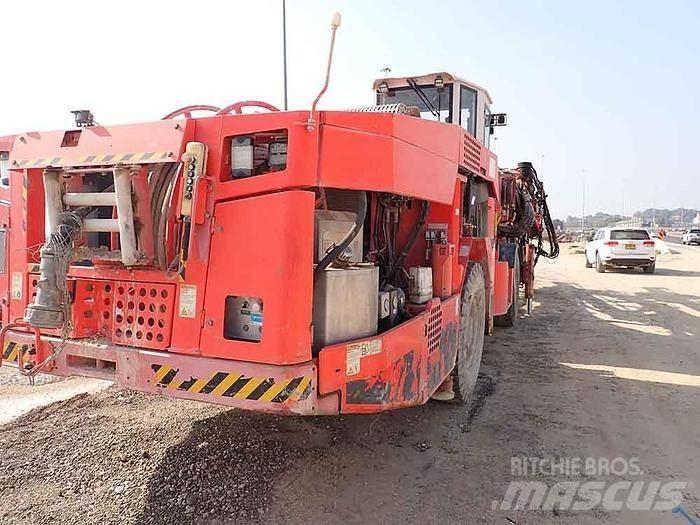 Sandvik DT821 C Žemės paviršiaus gręžimo technika