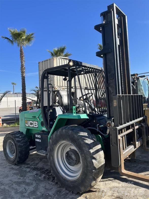 JCB 930 Visureigiai krautuvai
