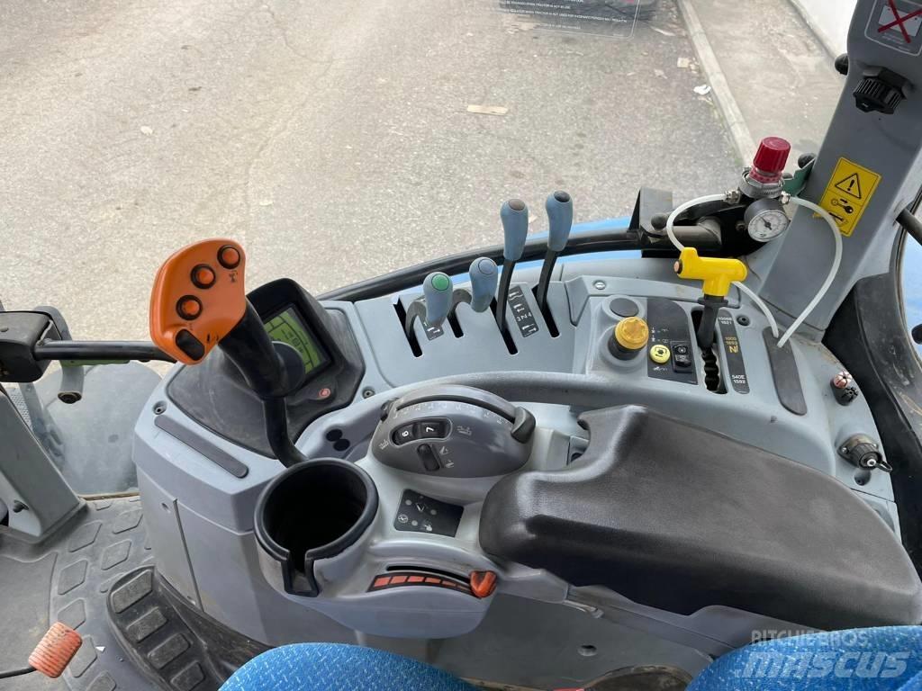 New Holland T 7.210 Traktoriai