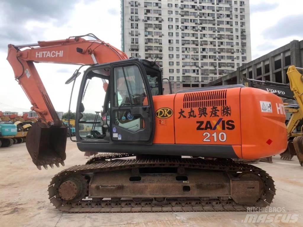 Hitachi ZX 210 Vikšriniai ekskavatoriai