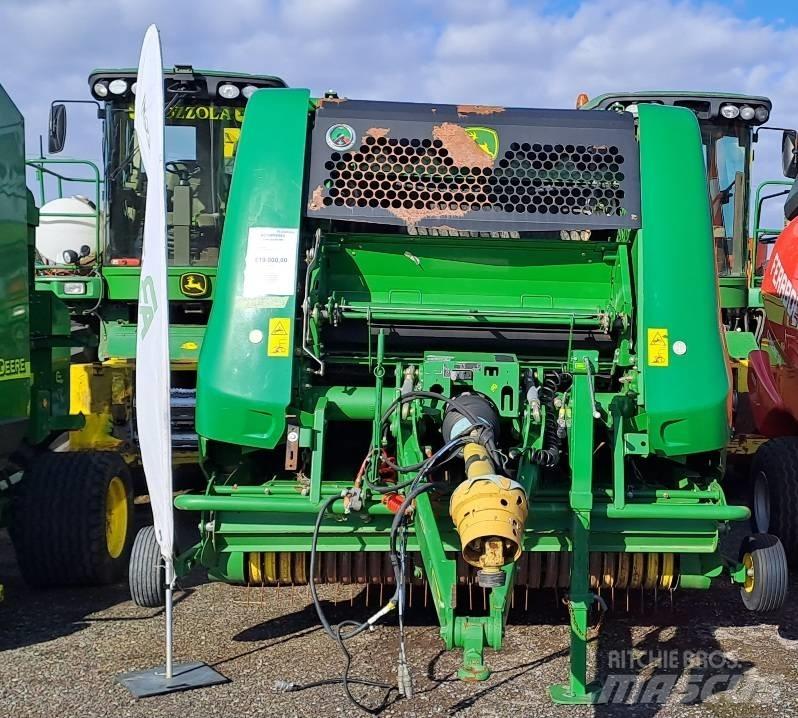 John Deere 960 Ritinių presai