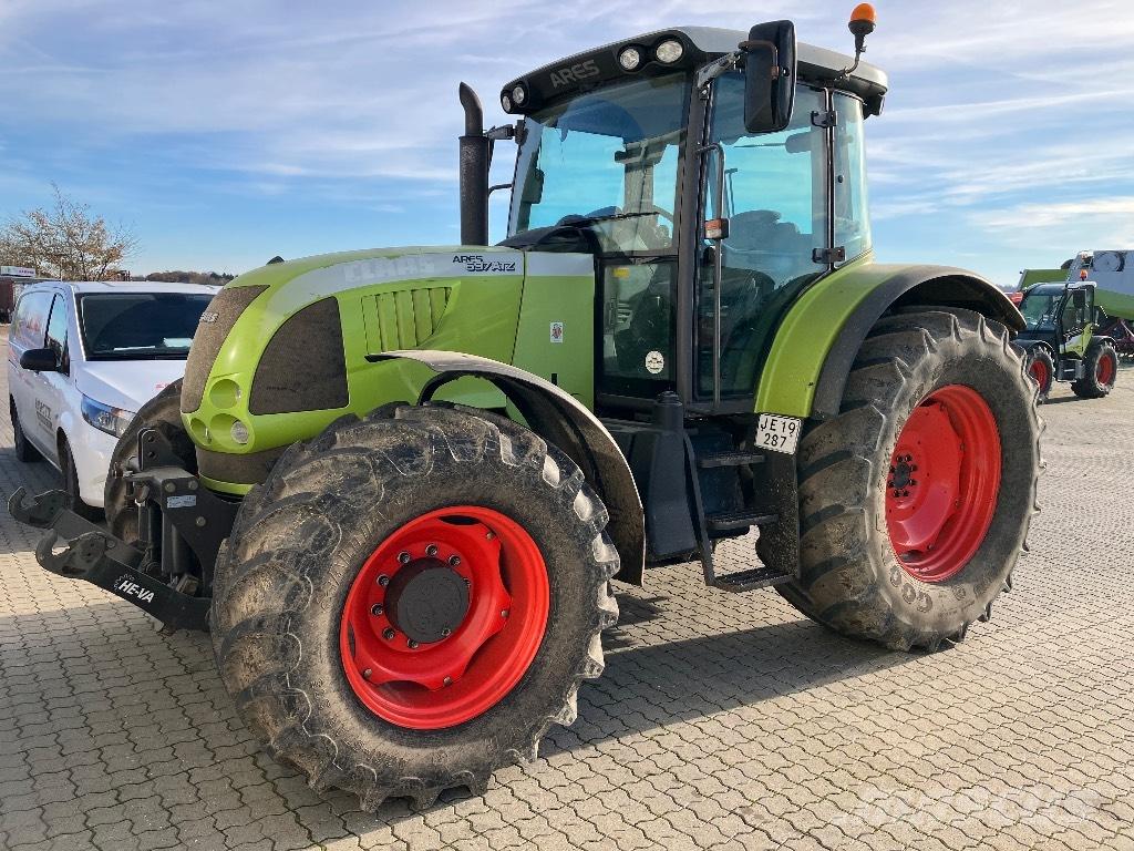 CLAAS Ares 697 ATZ Traktoriai
