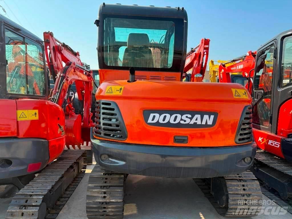 Doosan DX 60 Mini ekskavatoriai < 7 t