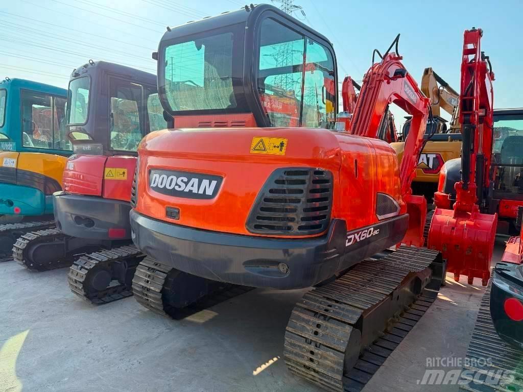 Doosan DX 60 Mini ekskavatoriai < 7 t