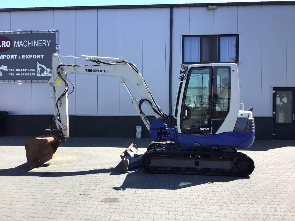 Takeuchi TB 250 Mini ekskavatoriai < 7 t