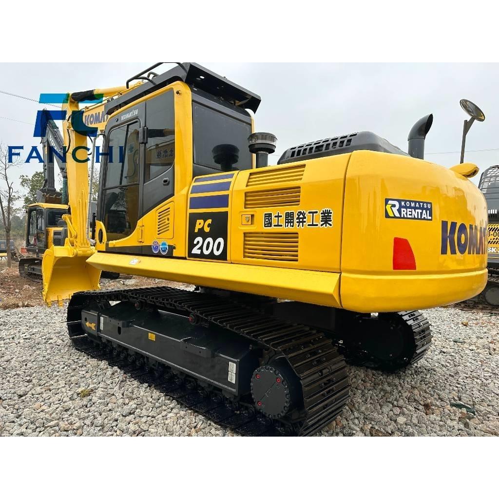 Komatsu 200-8 Vikšriniai ekskavatoriai